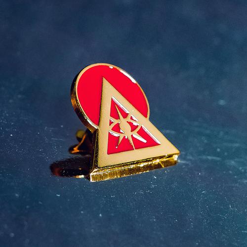 illuminati pendant